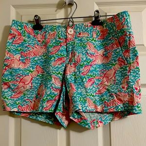 Lobstah roll lilly Pulitzer Callahan shorts 10